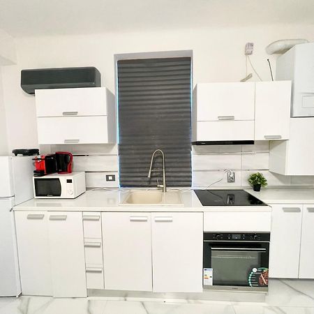 White 2 Διαμέρισμα Βουκουρέστι Εξωτερικό φωτογραφία